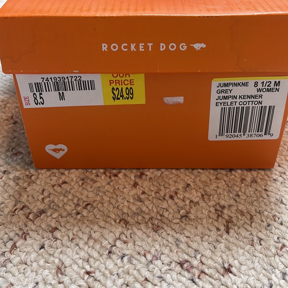 Rocket Dog Womans converse sneaker - Picture 2 of 3